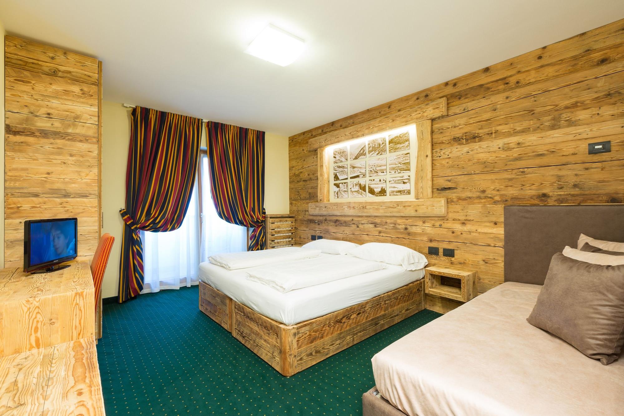 Hotel Touring Livigno Eksteriør bilde