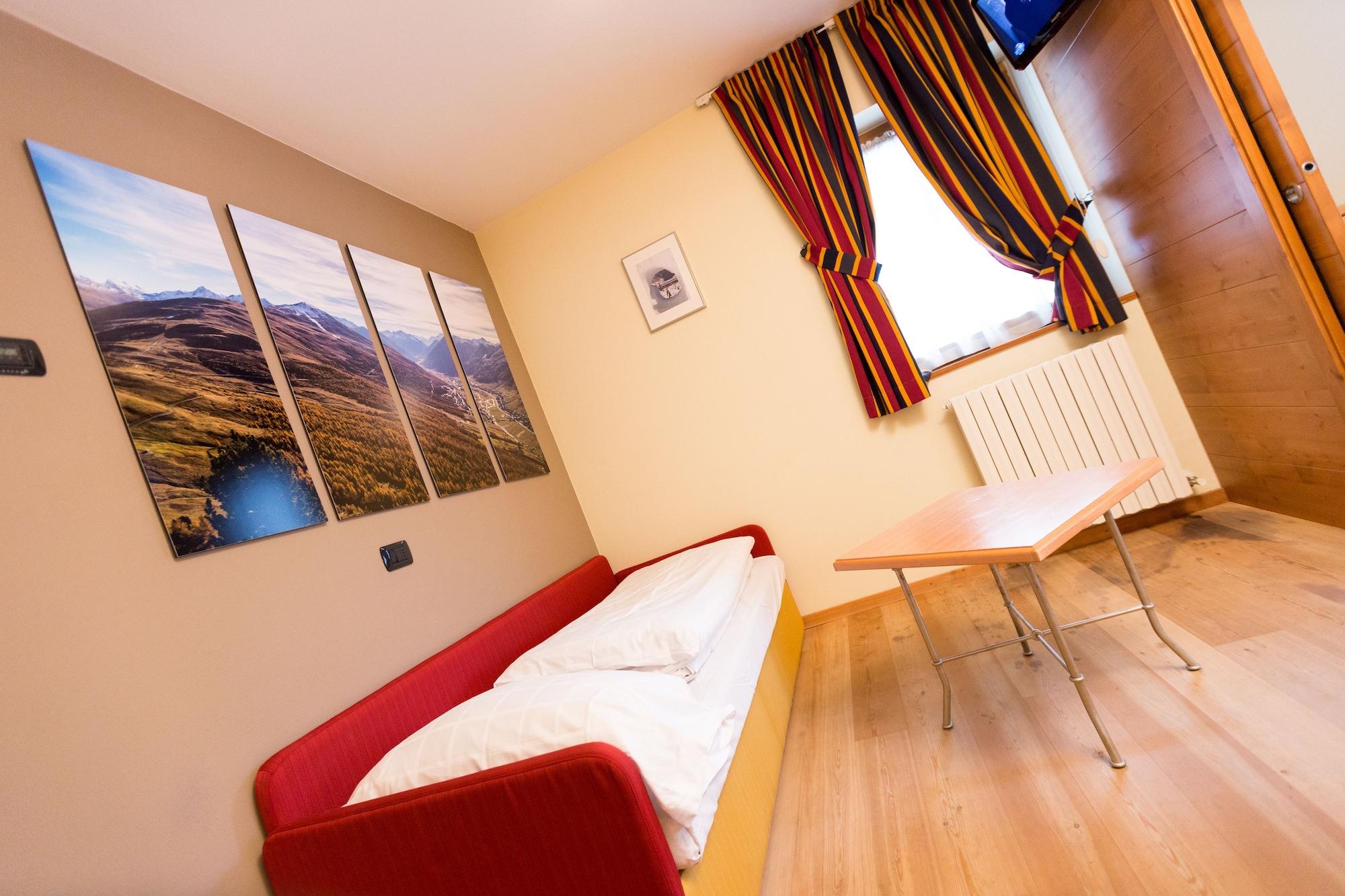 Hotel Touring Livigno Eksteriør bilde