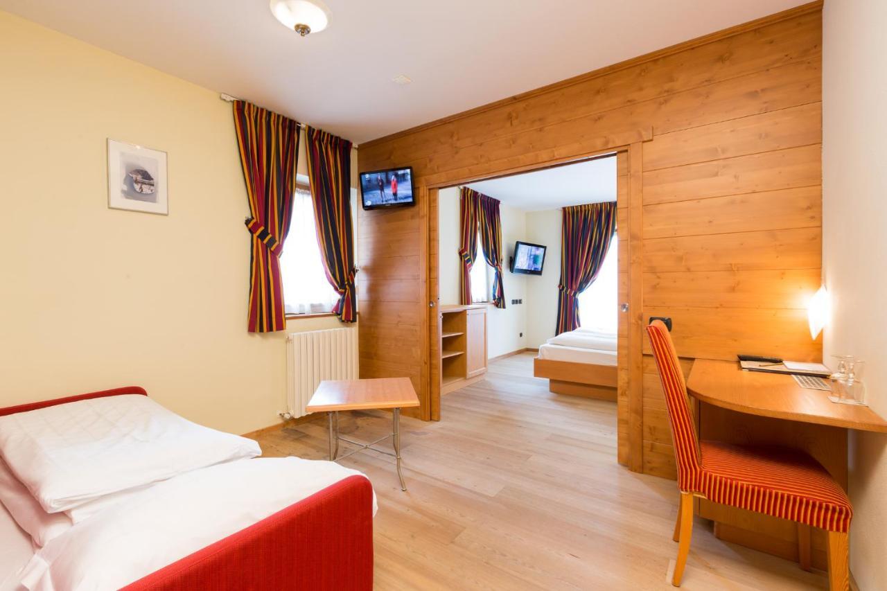 Hotel Touring Livigno Eksteriør bilde