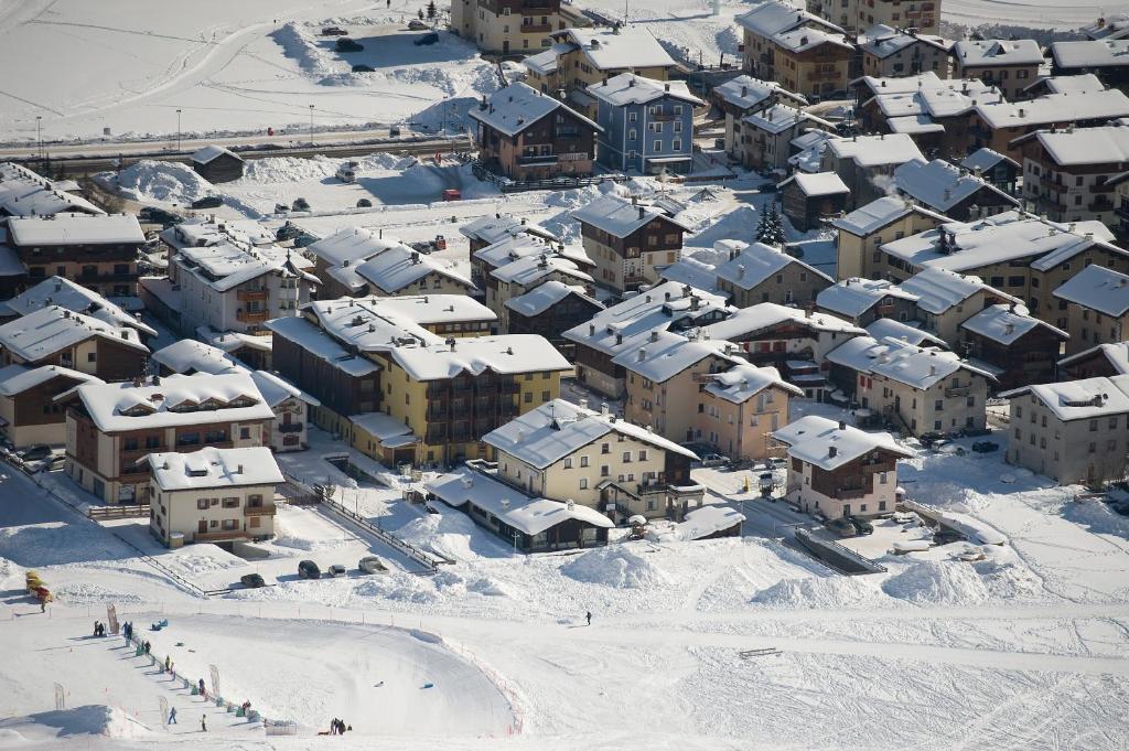 Hotel Touring Livigno Eksteriør bilde